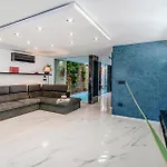 Gorgeous In Apartment Lido di Camaiore